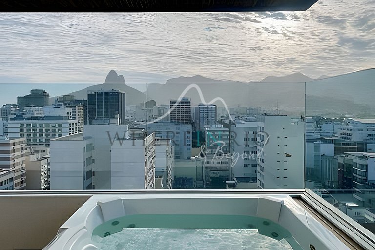 Triplex Penthouse for Rent in Ipanema