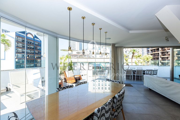 Penthouse with Pool for Vacation Rental in Ipanema
