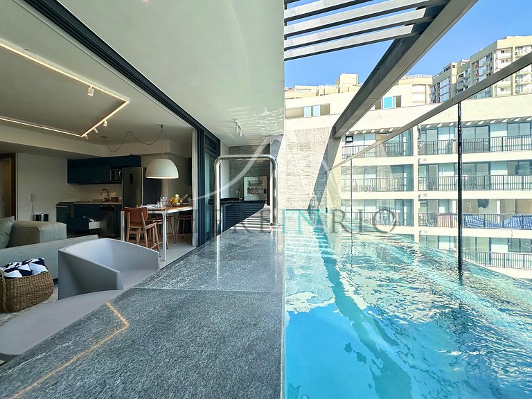 Duplex Penthouse with Pool in Leblon