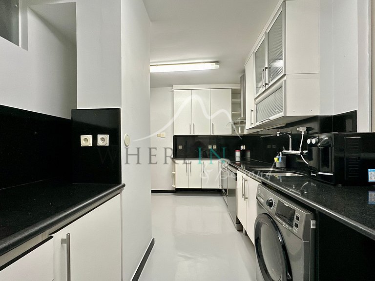 Apartamento com Vista para o Mar em Copacabana