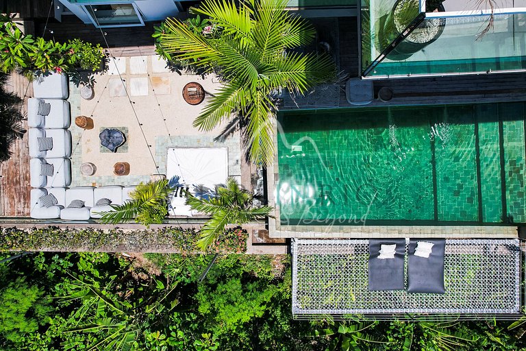 Casa de luxo com piscina infinita para aluguel de férias em
