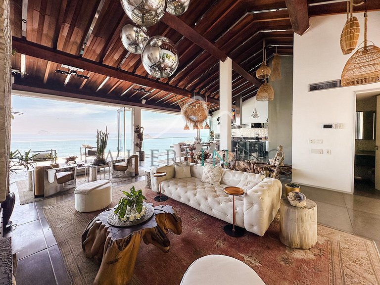 Casa de luxo com piscina infinita para aluguel de férias em