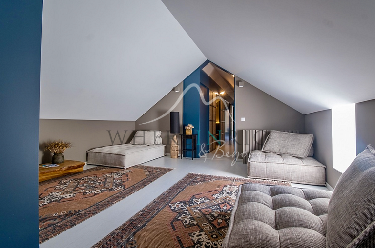 High-End Farmhouse in Douro