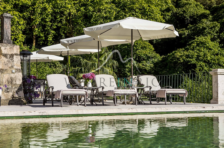 Villa with Breathtaking Views in Sintra