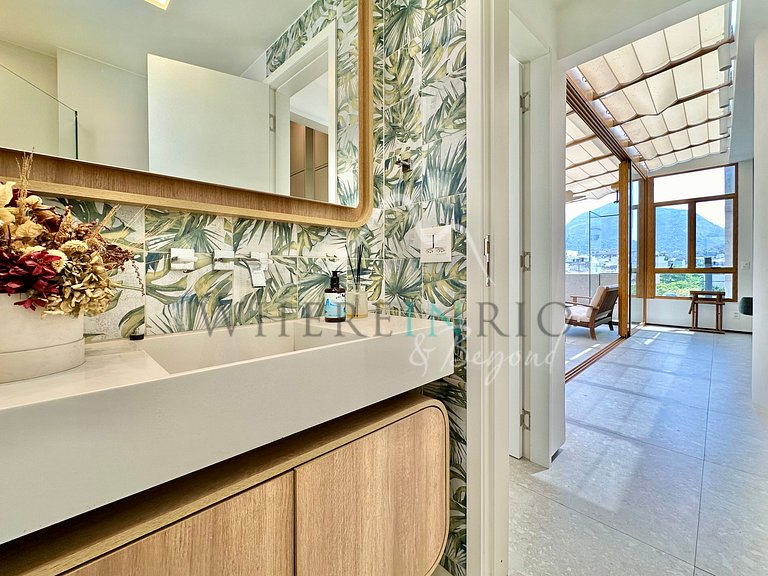 Luxury Penthouse for Seasonal Rental in Ipanema