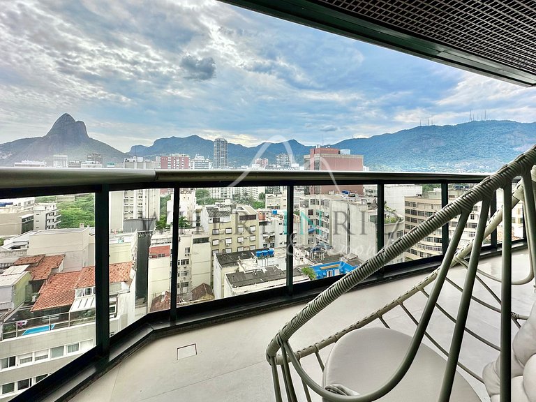 Renovated Apartment in Country Residence Ipanema