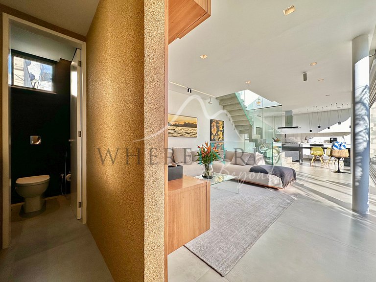 Luxury penthouse with pool in Copacabana