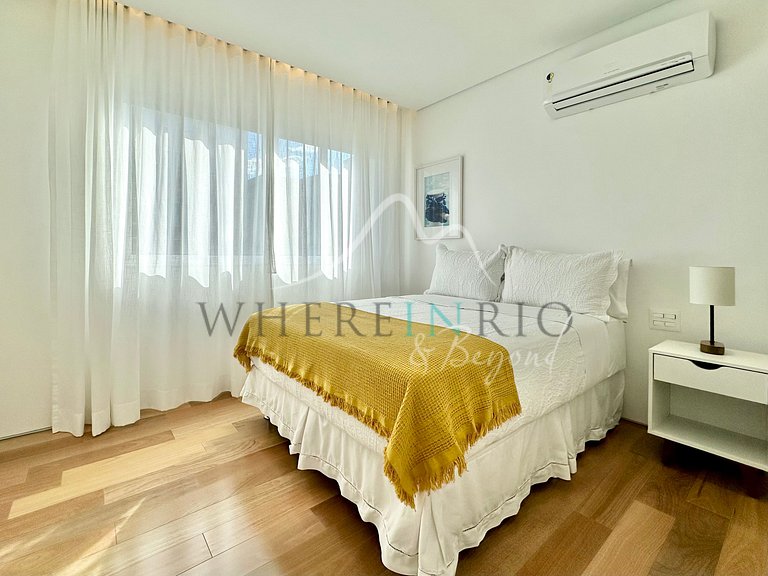 Luxury penthouse with pool in Copacabana