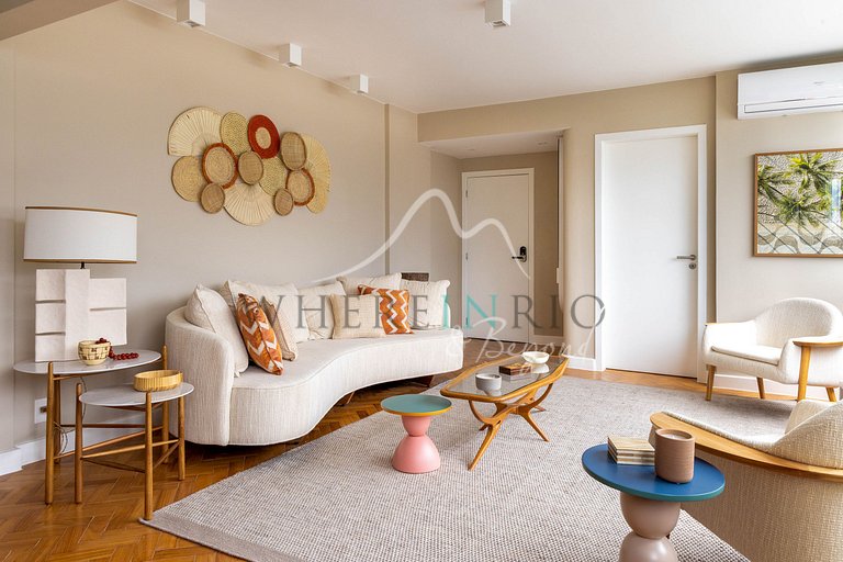 Apartment with Christ the Redeemer View in Leblon