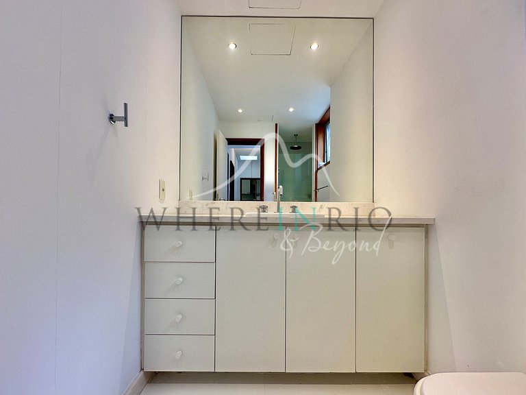 Penthouse in a quiet street in Gávea