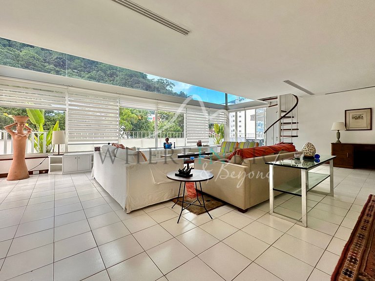 Penthouse in a quiet street in Gávea