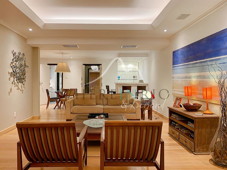 Apartment with 2 Bedrooms and Sea View in Ipanema
