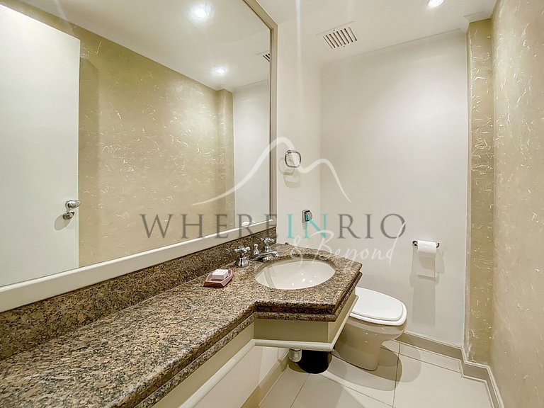 Apartment with 2 Bedrooms and Sea View in Ipanema