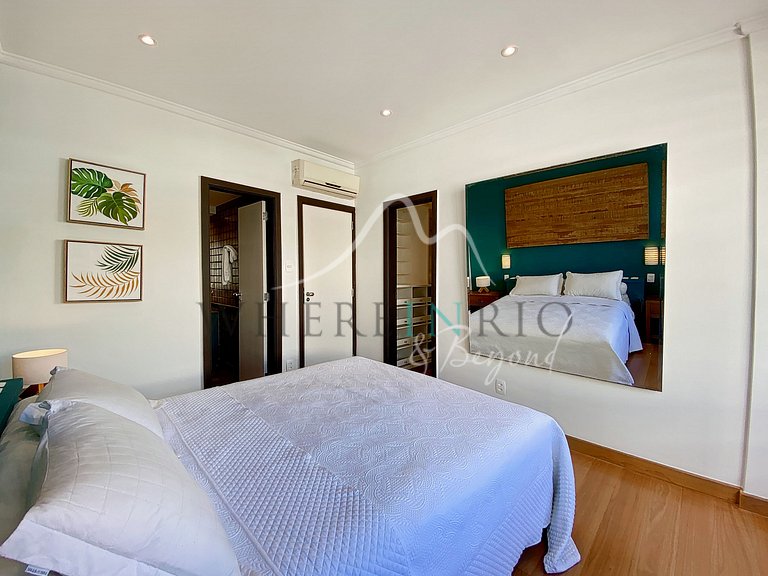 Apartment with 2 Bedrooms and Sea View in Ipanema