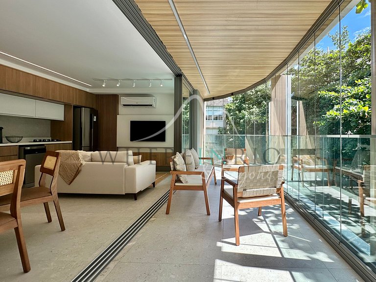 Apartamento moderno con balcón en Leblon