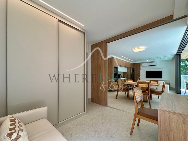 Apartamento moderno con balcón en Leblon