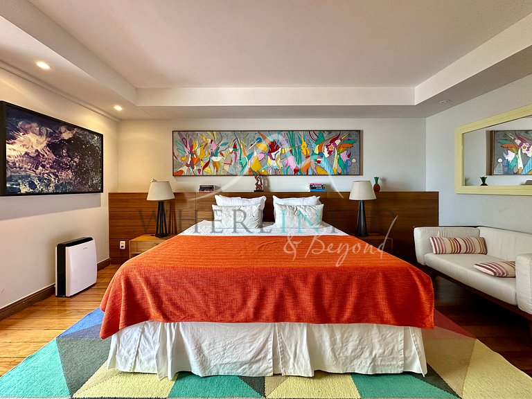 Luxury Home with Ocean View in São Conrado