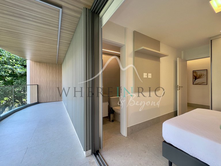Modern apartment with balcony in Leblon
