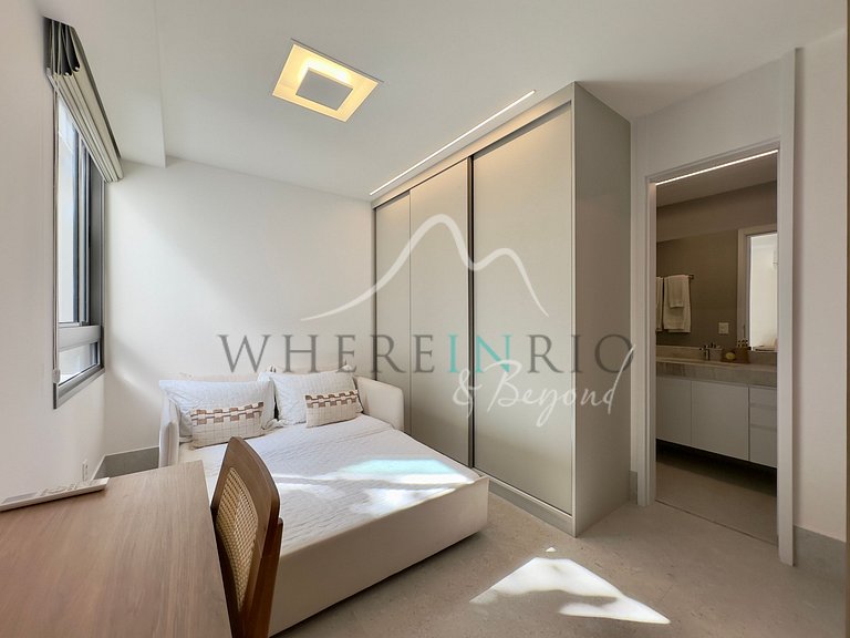 Modern apartment with balcony in Leblon