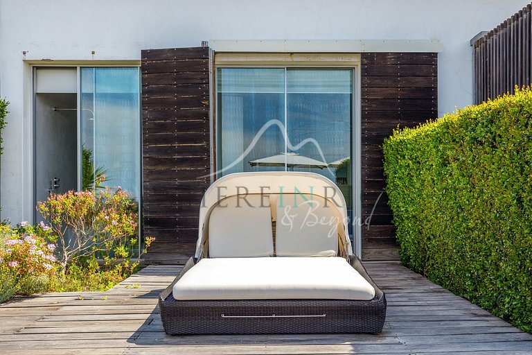 Melides Premium Villa: Luxury and Stunning Views