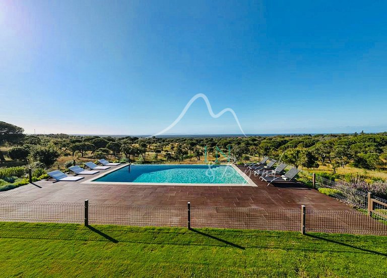 Modern Villa in Melides