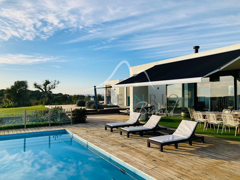 Private Villa with Sea View in Melides
