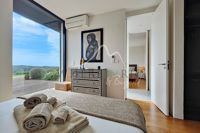 Private Villa with Sea View in Melides
