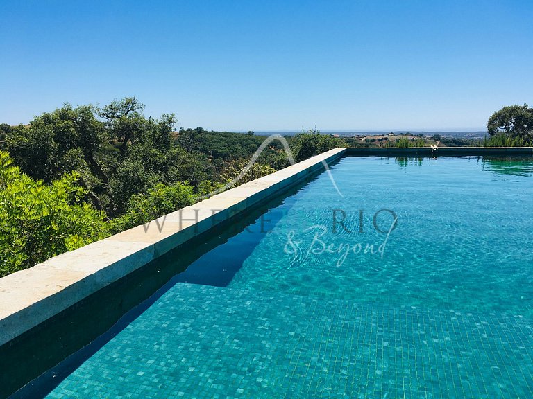 Private Villa with Heated Pool in Melides