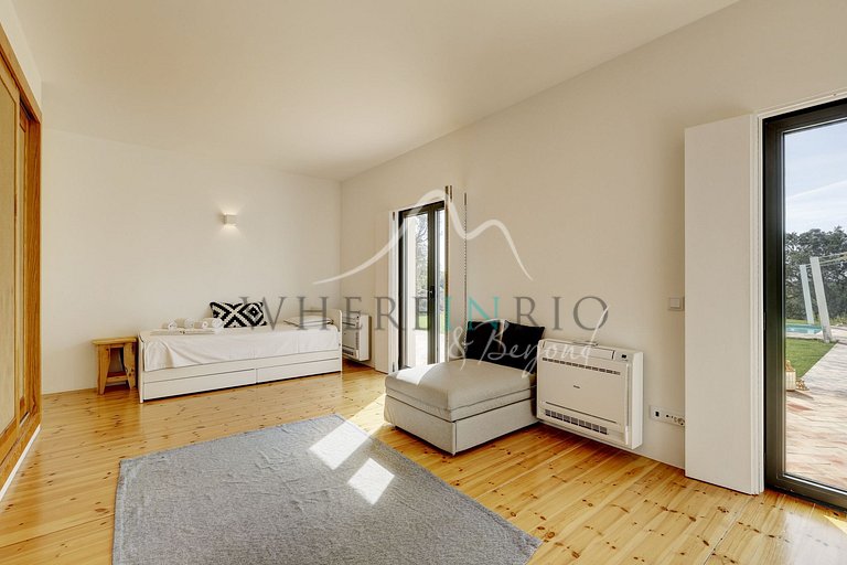 Modern and Private Villa with View in Melides