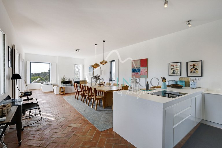 Modern and Private Villa with View in Melides