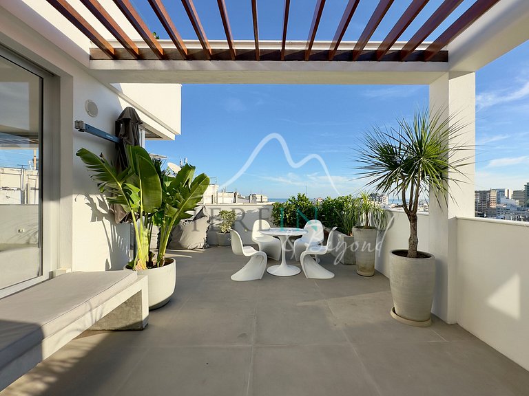 4 suites penthouse with private pool in Ipanema
