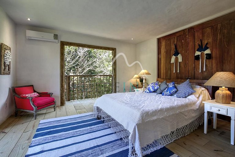 Retreat with pool and garden in Trancoso