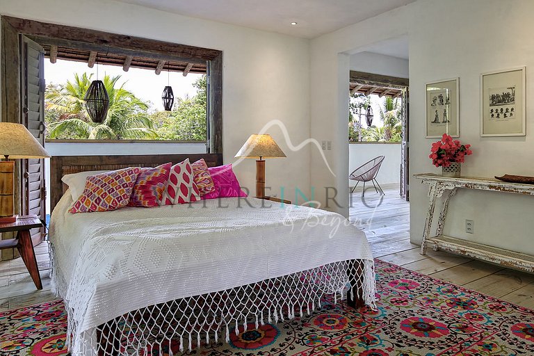 Retreat with pool and garden in Trancoso