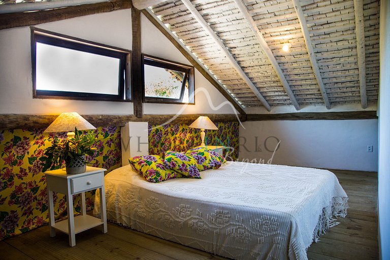 Retreat with pool and garden in Trancoso
