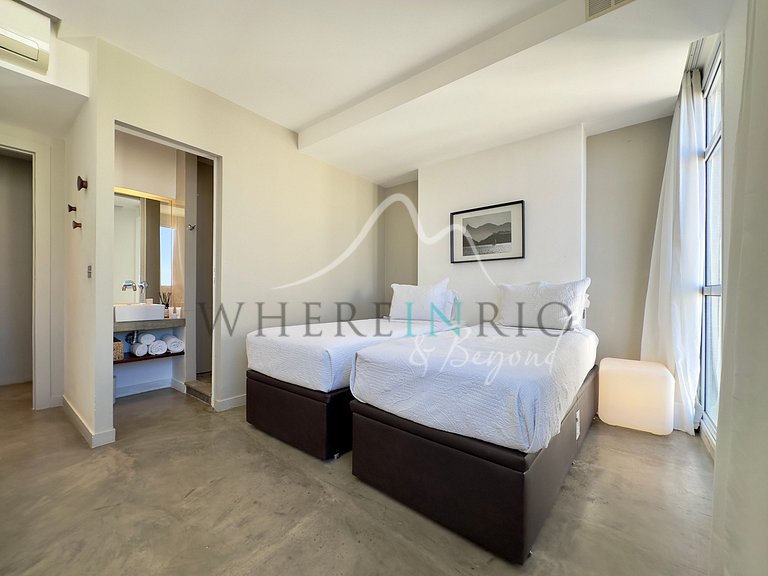 4 suites penthouse with private pool in Ipanema