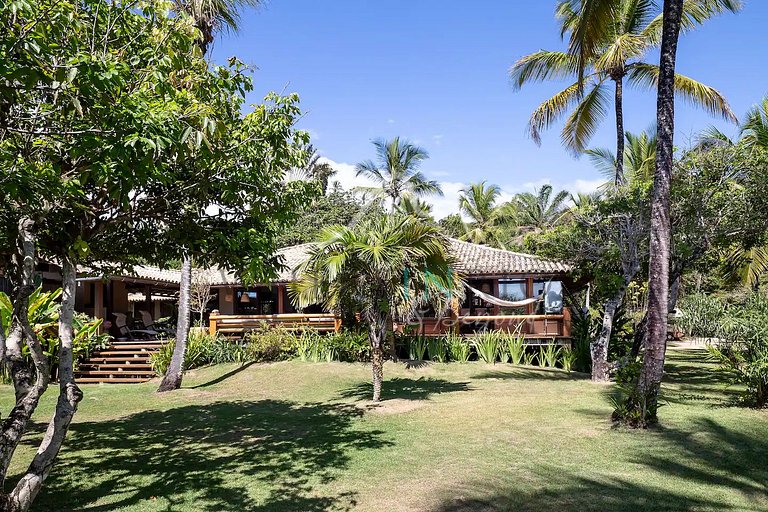 Luxury house with pool in Trancoso