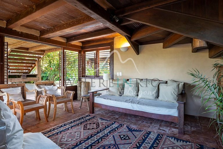 Luxury house with pool in Trancoso