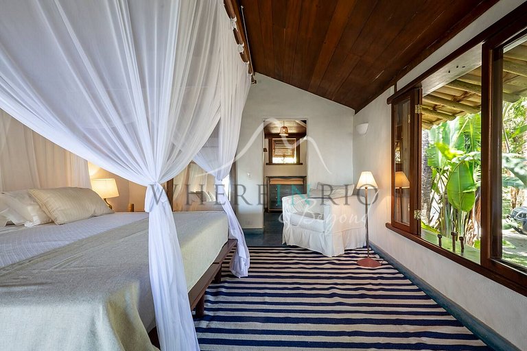 Luxury house with pool in Trancoso