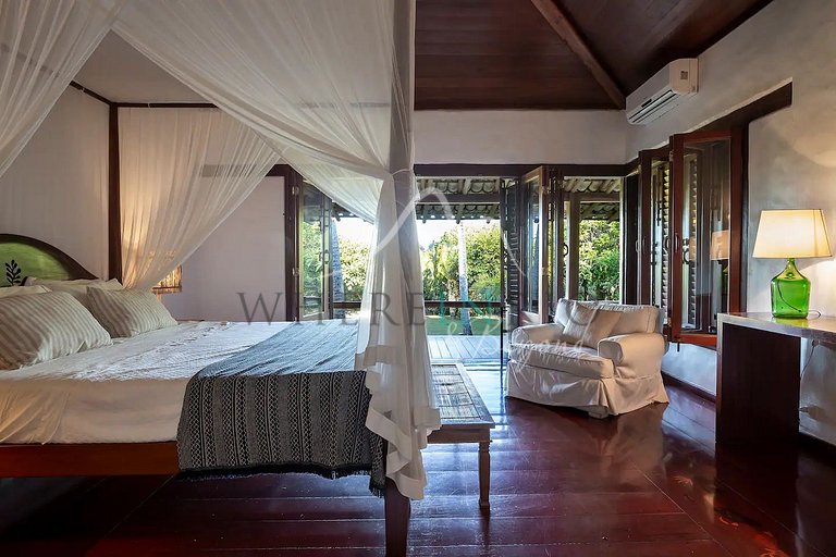 Luxury house with pool in Trancoso