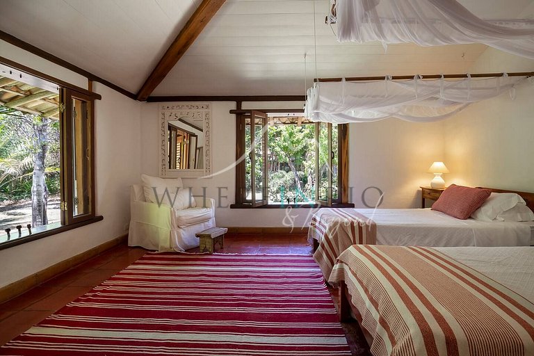 Luxury house with pool in Trancoso