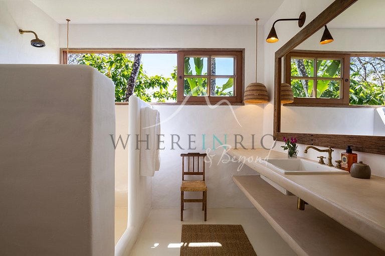 Casa exuberante rodeada de naturaleza en Trancoso