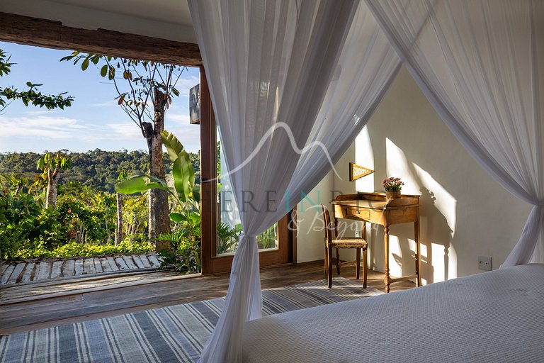 Exuberant home surrounded by nature in Trancoso