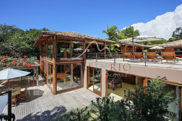 Luxury villa in gated community, Trancoso