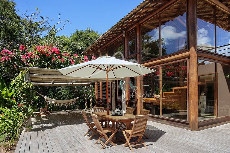 Luxury villa in gated community, Trancoso