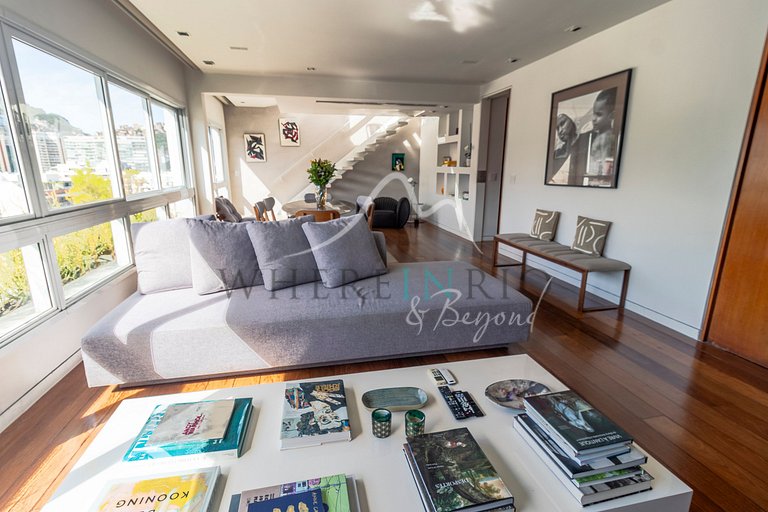 Cobertura duplex com vista para os Dois Irmãos