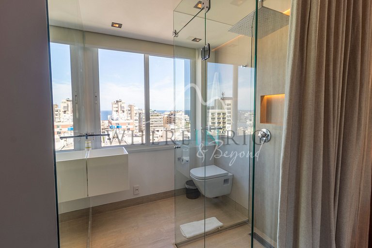 Duplex penthouse with a view of the Dois Irmãos
