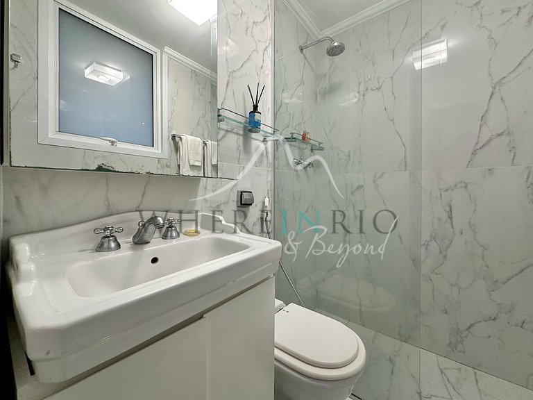 Loft in front of the sea for seasonal rental in Copacabana