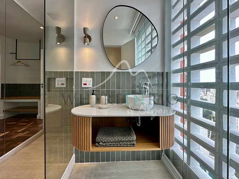 Penthouse Duplex avec Piscine à Leblon