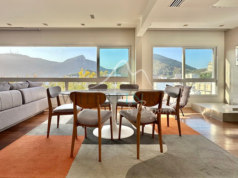 Duplex penthouse with a view of the Dois Irmãos