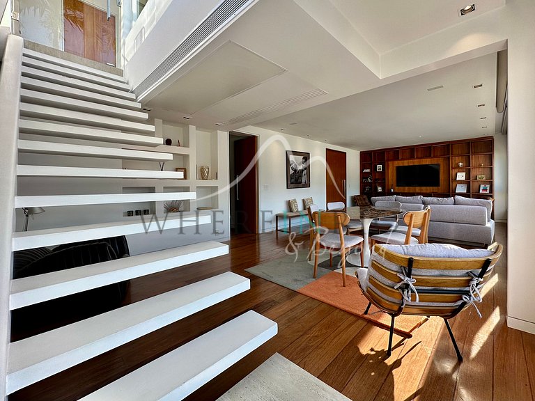 Duplex penthouse with a view of the Dois Irmãos